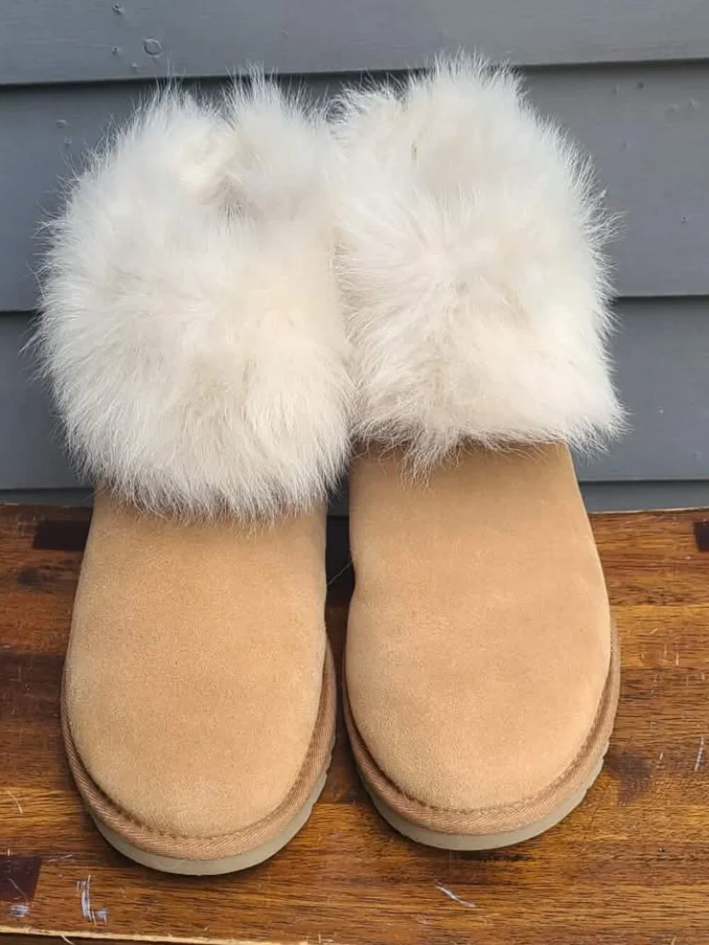 UGG Valentina Chestnut Suede Shearling Boots size 9